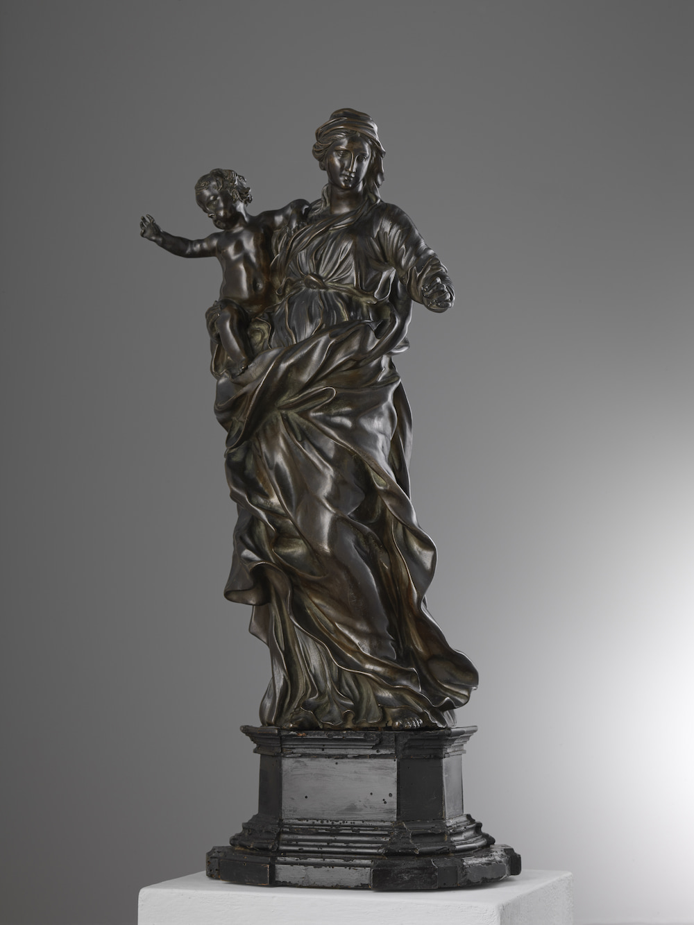 Alessandro Algardi, (Bologna 1598- Rome 1654), Madonna and child, Bronze, h. 48 cm